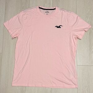Hollister Men's Light Pink Short Sleeve Tee